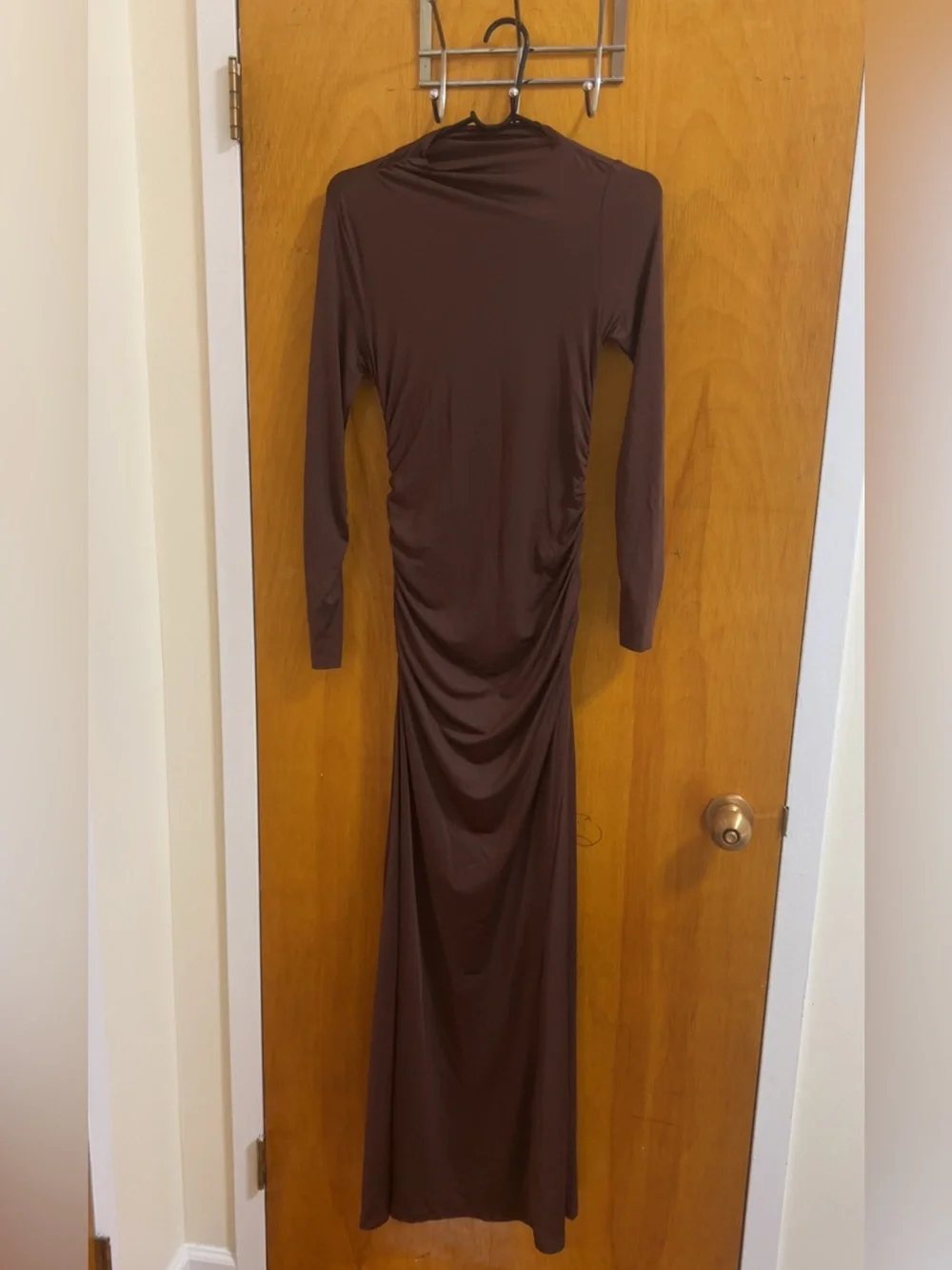 Women's Long Sleeve Ruched Maxi Dress - Chocolate Brown XS  BNWOT - Picture 7 of 14